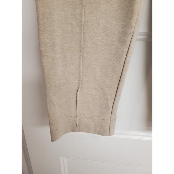 Women's a new day Khaki Colored Pleated Crop Sweatpants | Size XS - Picture 5 of 8